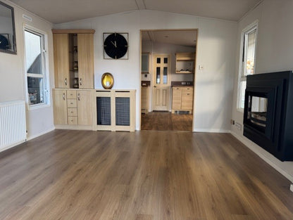 ** Abi ashcroft 1180 x 3.80 2 slaapkamers 26.950,-*